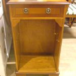 362 7671 CHEST OF DRAWERS